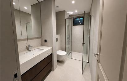 Zekeriyaköy'de Kiralık Sıfır 5+2 Ultra Lüks Villa