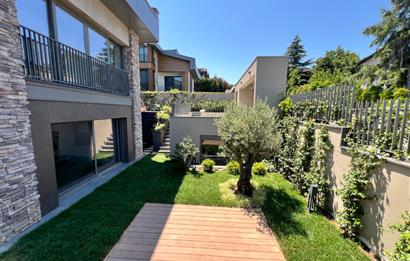 Zekeriyaköy'de Kiralık Sıfır 5+2 Ultra Lüks Villa