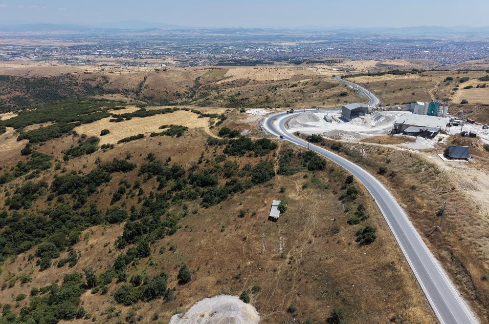 ZİYARETLİ MAHALLESİ SATILIK TARLA CENTRUY 21 BAL'DAN 