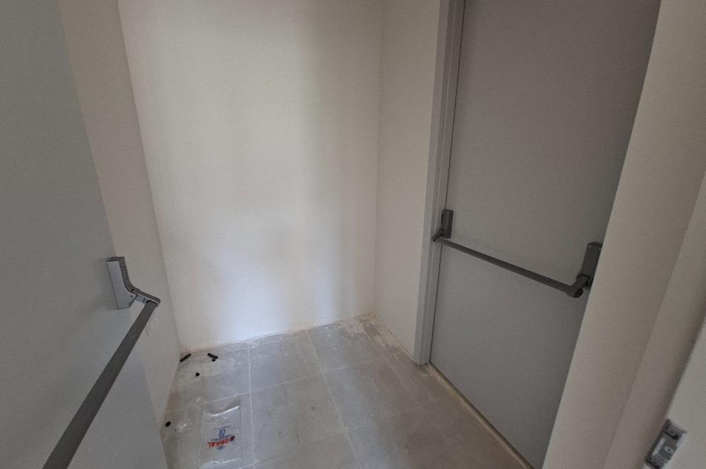 SUADİYE MARMARAYA YAKIN 2+1 SIFIR 78m2 NET KOMBİLİ BALKONLU