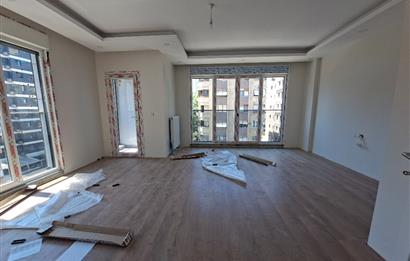 SUADİYE AYŞEÇAVUŞ KOMBİLİ 2+1 SIFIR 78m2 NET KULLANIM BALKONLU