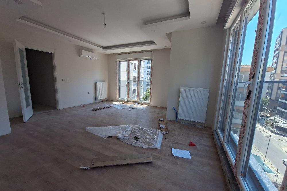 SUADİYE AYŞEÇAVUŞ KOMBİLİ 2+1 SIFIR 78m2 NET KULLANIM BALKONLU