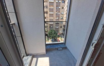 SUADİYE AYŞEÇAVUŞ KOMBİLİ 2+1 SIFIR 78m2 NET KULLANIM BALKONLU