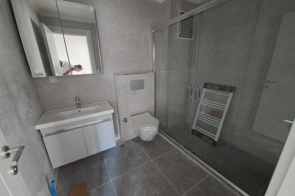 SUADİYE AYŞEÇAVUŞ KOMBİLİ 2+1 SIFIR 78m2 NET KULLANIM BALKONLU