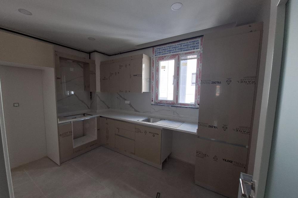 SUADİYE MARMARAYA YAKIN 2+1 SIFIR 78m2 NET KOMBİLİ BALKONLU