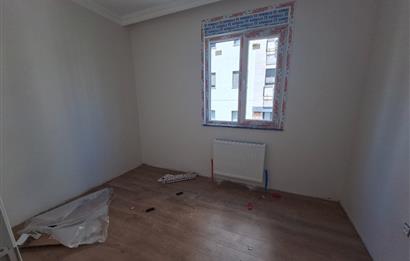 SUADİYE MARMARAYA YAKIN 2+1 SIFIR 78m2 NET KOMBİLİ BALKONLU