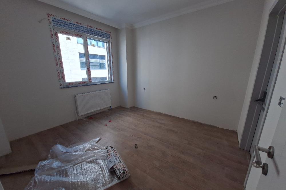 SUADİYE MARMARAYA YAKIN 2+1 SIFIR 78m2 NET KOMBİLİ BALKONLU