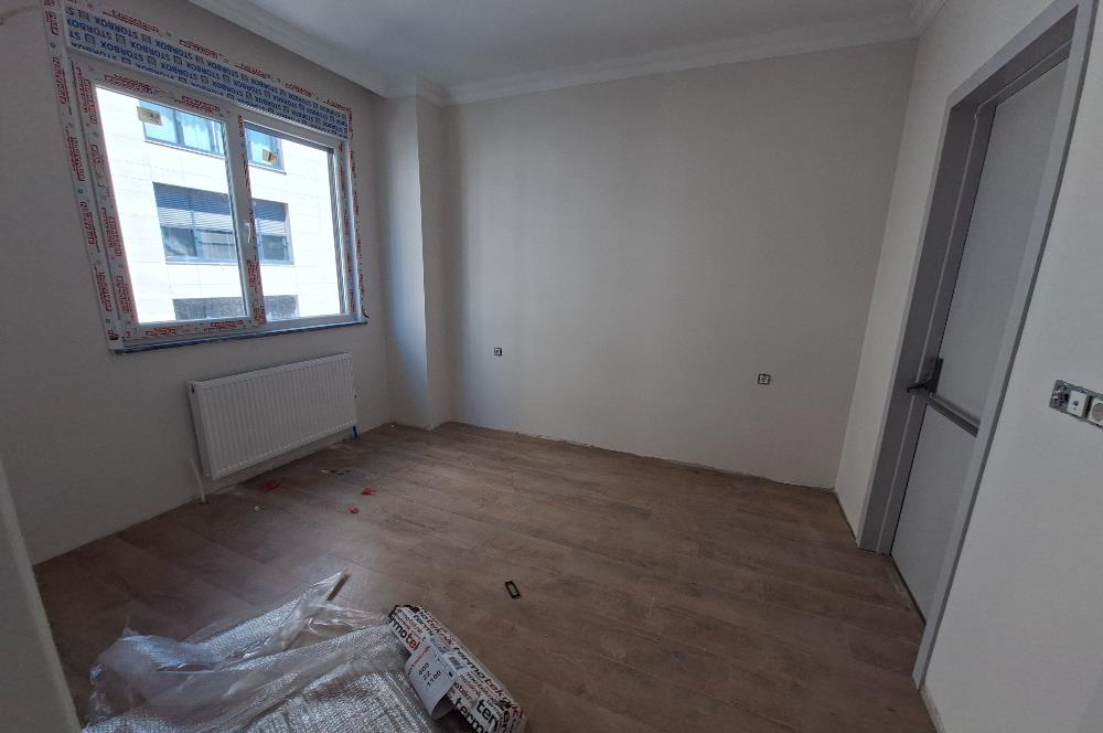 SUADİYE MARMARAYA YAKIN 2+1 SIFIR 78m2 NET KOMBİLİ BALKONLU