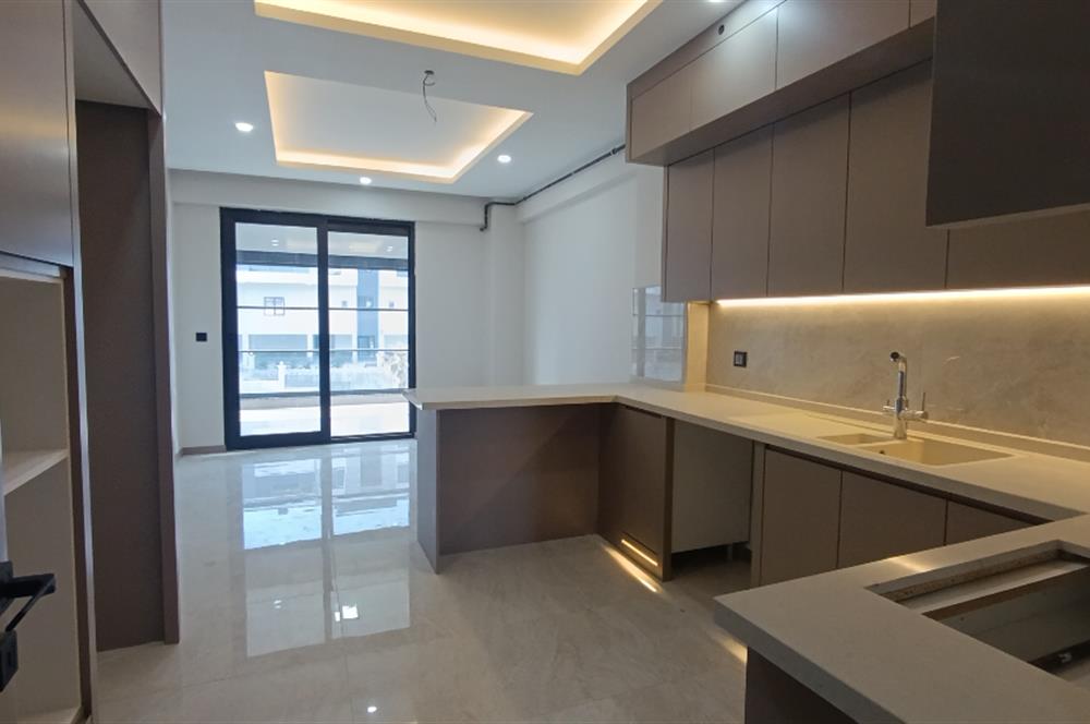 C21 LOFT'TAN HAVUZLU SİTE İÇİNDE 3,5+1 SATILIK ULTRA LÜKS DAİRE
