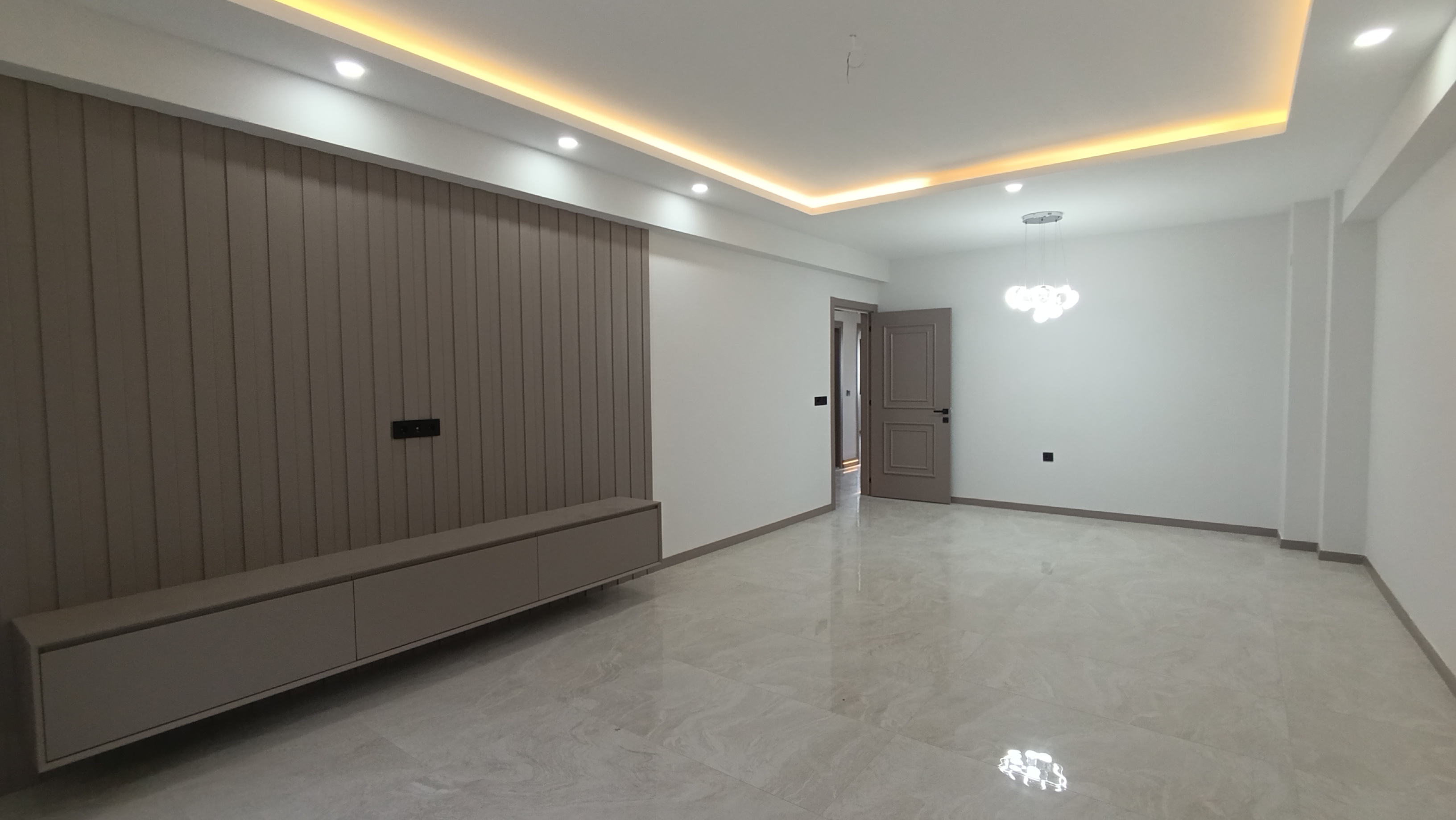 C21 LOFT'TAN HAVUZLU SİTE İÇİNDE 3,5+1 SATILIK ULTRA LÜKS DAİRE