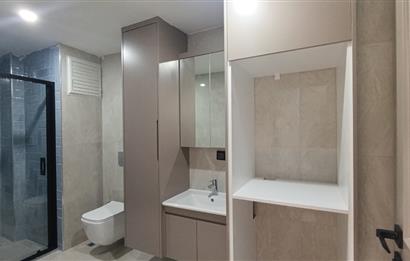 C21 LOFT'TAN HAVUZLU SİTE İÇİNDE 3,5+1 SATILIK ULTRA LÜKS DAİRE