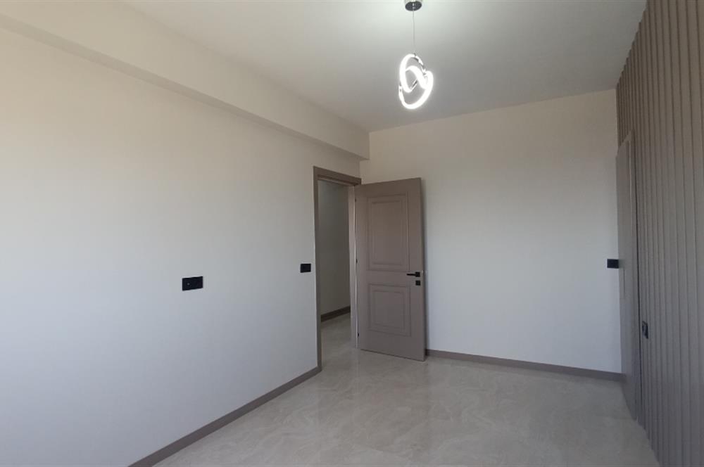 C21 LOFT'TAN HAVUZLU SİTE İÇİNDE 3,5+1 KİRALIK ULTRA LÜKS DAİRE