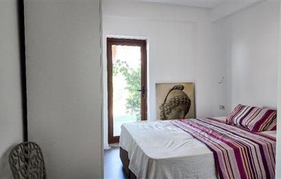 Kemikler'de Manzaralı 3+1 Dubleks Villa