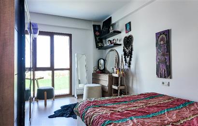 Kemikler'de Manzaralı 3+1 Dubleks Villa