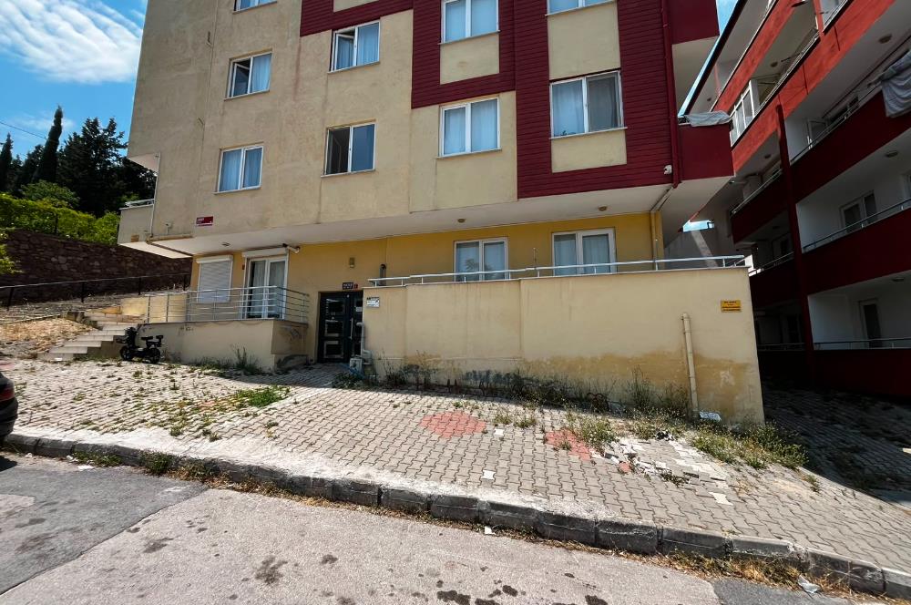 C21 BAL'dan Sütlüce Mah. NEF'e ve Soma Caddesi Yakını 1+1 Daire