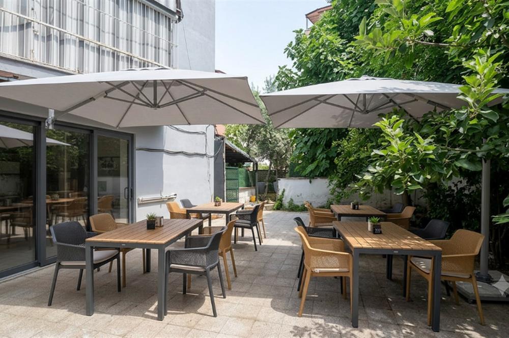 C21 LOFT'TAN KIBRISŞEHİTLERİ CADDESİNDE DEVREN SATILIK PASTANE