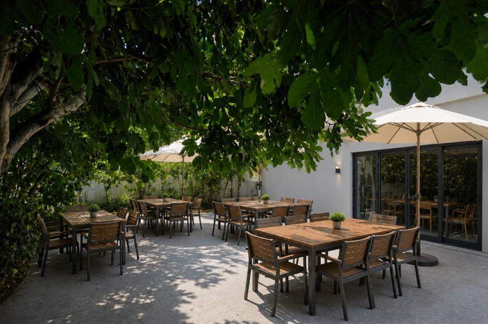 C21 LOFT'TAN KIBRISŞEHİTLERİ CADDESİNDE DEVREN SATILIK PASTANE