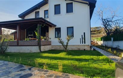 SAKARYA AŞIRLAR’DA SATILIK: ÖZEL TASARIM MÜSTAKİL VİLLA