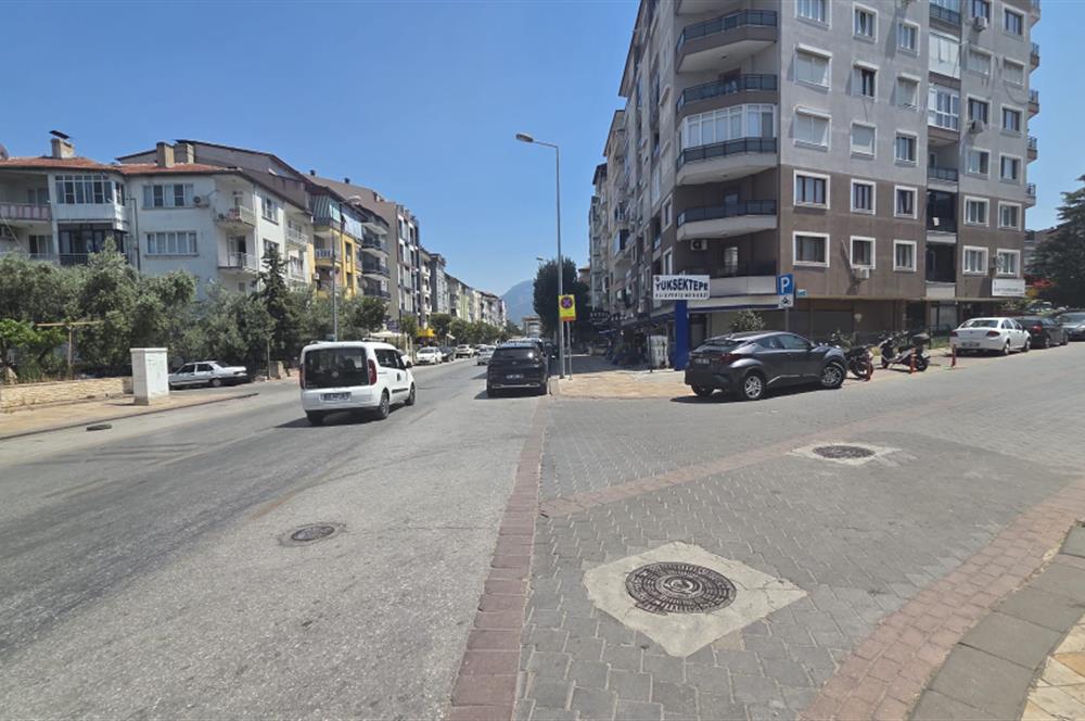 C21 LOFT'TAN KIBRISŞEHİTLERİ CADDESİNDE DEVREN SATILIK PASTANE