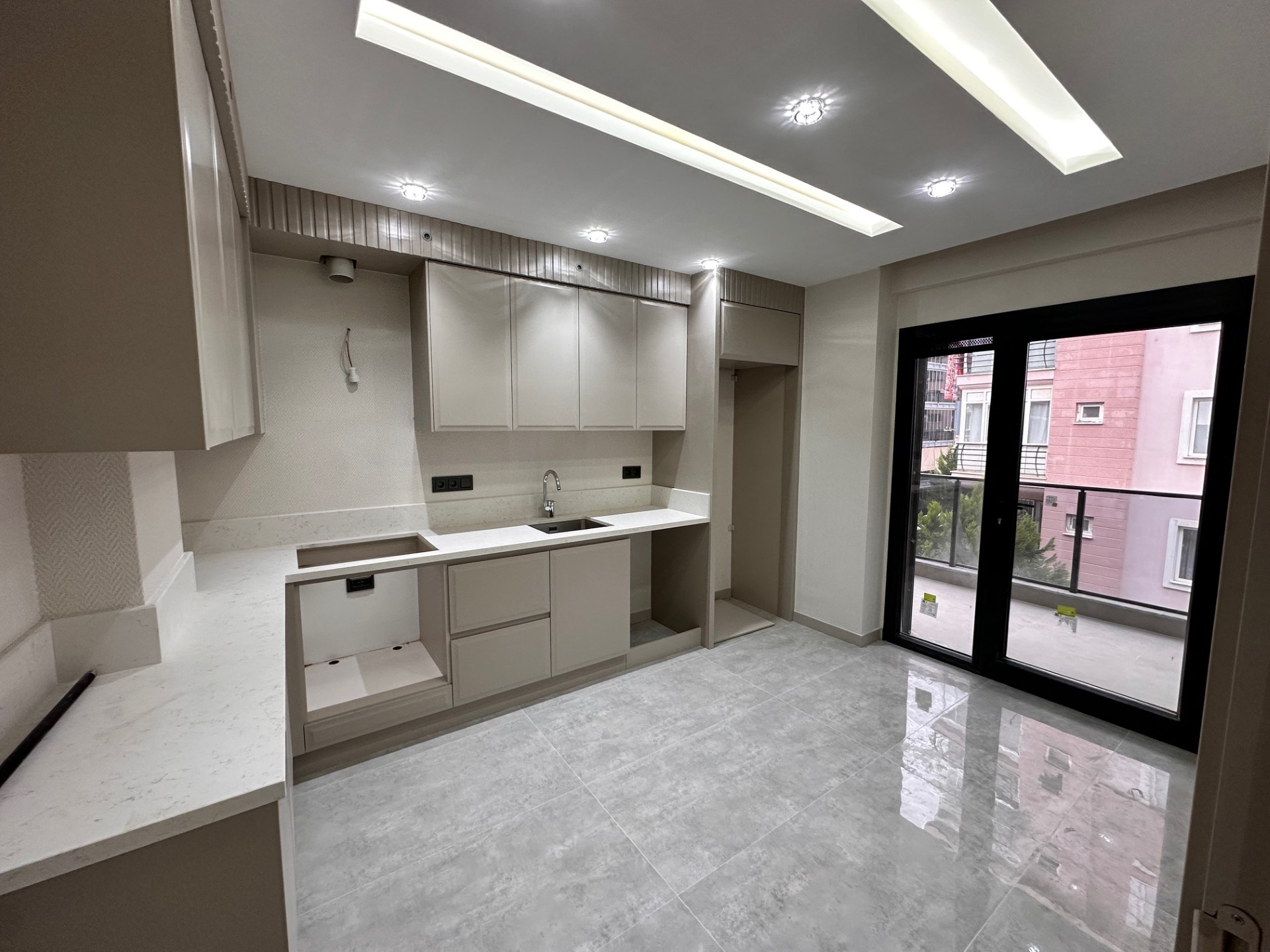 C21 LOFT'TAN GÜLERLİFE 1+1 SATILIK DAİRE
