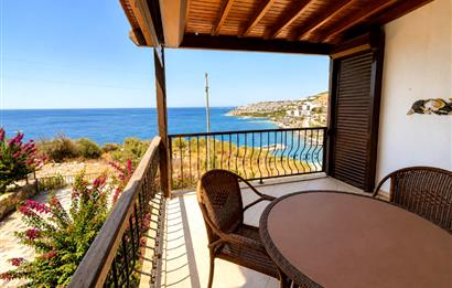 Bodrum Gündoğan Satılık 2+1 Villa Deniz Manzaralı Özel Plajlı