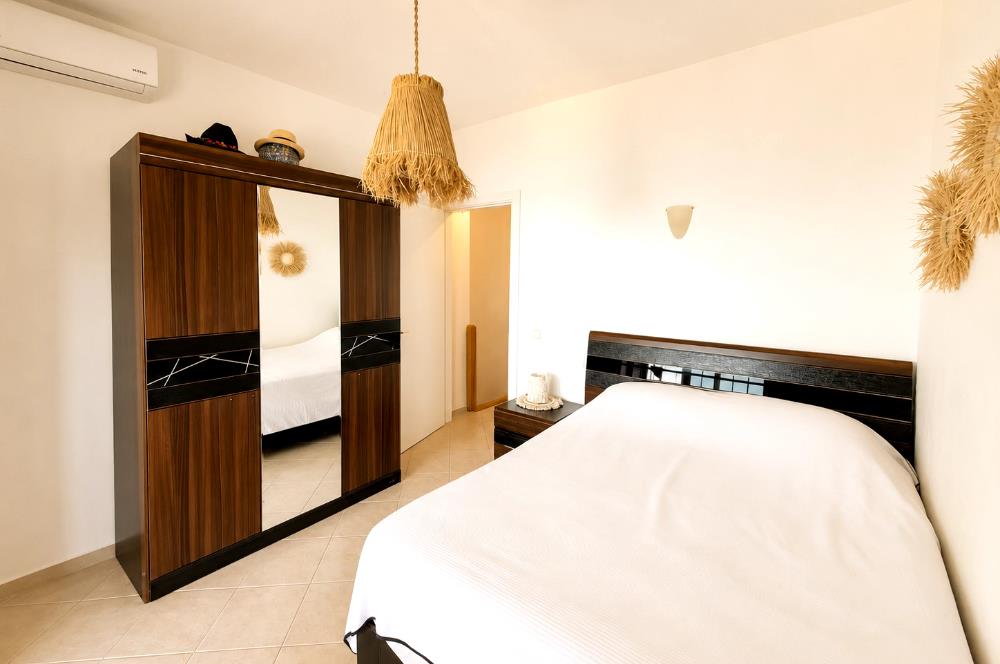 Bodrum Gündoğan Satılık 2+1 Villa Deniz Manzaralı Özel Plajlı