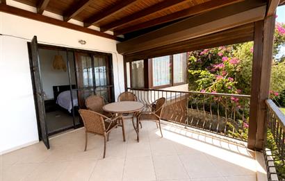Bodrum Gündoğan Satılık 2+1 Villa Deniz Manzaralı Özel Plajlı