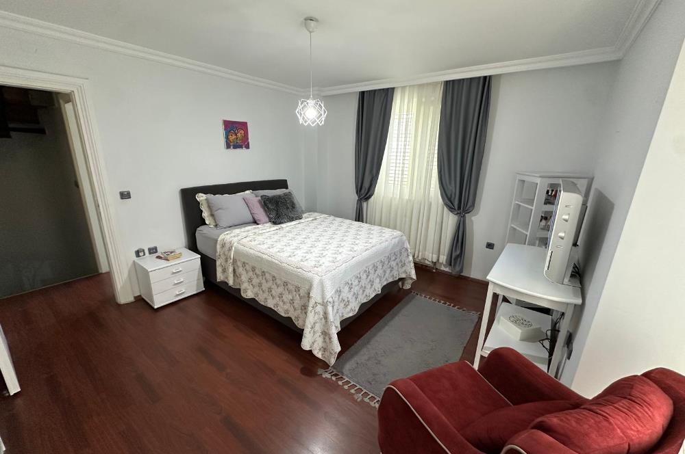 Doğa Manzaralı, Geniş Bahçeli, Ferah 4+2 Satılık Villa