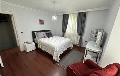 Doğa Manzaralı, Geniş Bahçeli, Ferah 4+2 Satılık Villa