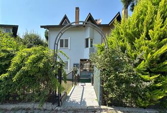 Doğa Manzaralı, Geniş Bahçeli, Ferah 4+2 Satılık Villa - 7 - 35941