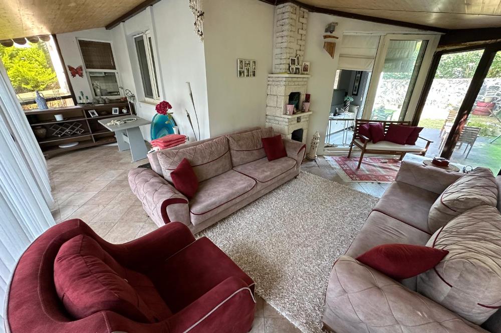 Doğa Manzaralı, Geniş Bahçeli, Ferah 4+2 Satılık Villa