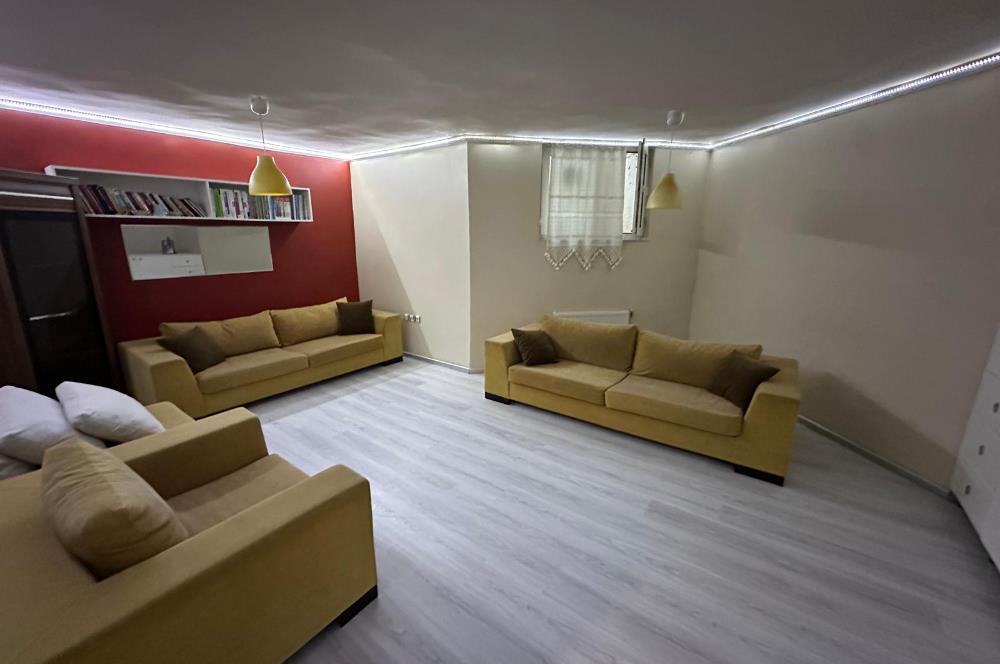 Doğa Manzaralı, Geniş Bahçeli, Ferah 4+2 Satılık Villa