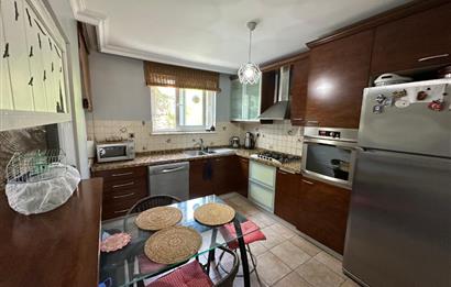 Doğa Manzaralı, Geniş Bahçeli, Ferah 4+2 Satılık Villa