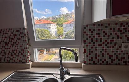 İstinye Boğaziçi Sitesi A Bloklarında Ara Kat 3+1 Kiralık Daire