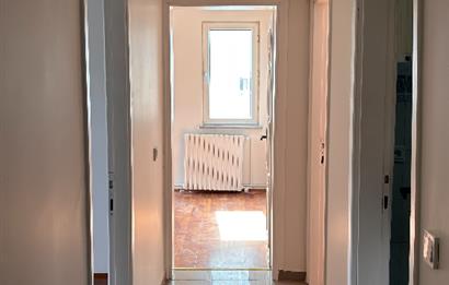 İstinye Boğaziçi Sitesi A Bloklarında Ara Kat 3+1 Kiralık Daire