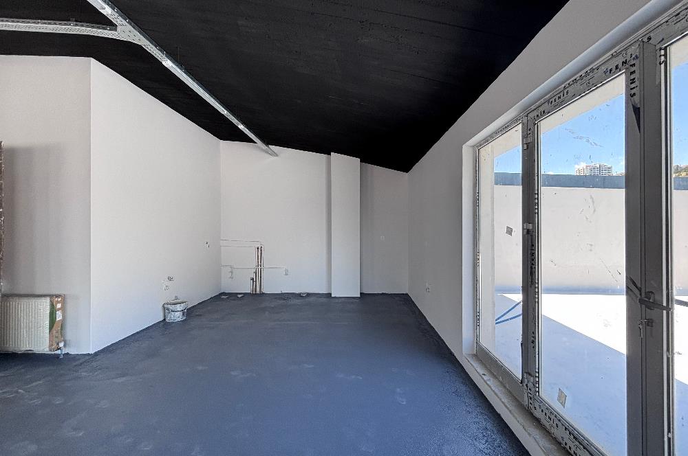 ÇAYYOLU ALACAATLI’DA CADDE CEPHELİ, ÇİFT TERASLI 200 m² PRESTİJLİ KİRALIK İŞ YERİ