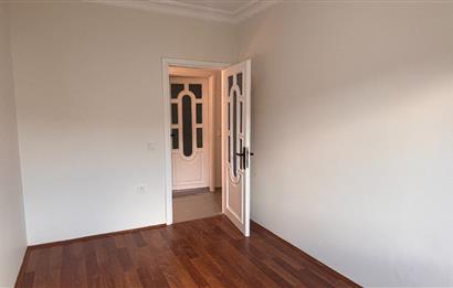 İstinye Boğaziçi Sitesi A Bloklarında Ara Kat 3+1 Kiralık Daire