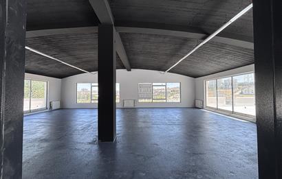 ÇAYYOLU ALACAATLI’DA CADDE CEPHELİ, ÇİFT TERASLI 200 m² PRESTİJLİ KİRALIK İŞ YERİ