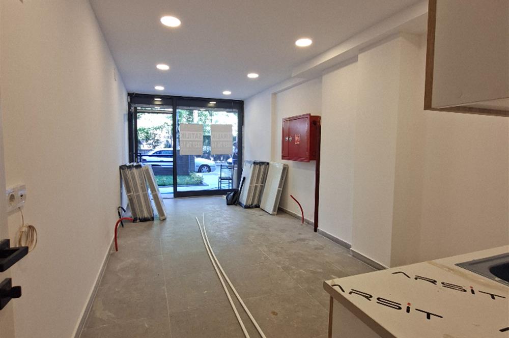 CENTURY 21 SAHRA'DAN 26m2 SIFIR DÜKKAN HEMEN TAŞINABİLİRSİNİZ.
