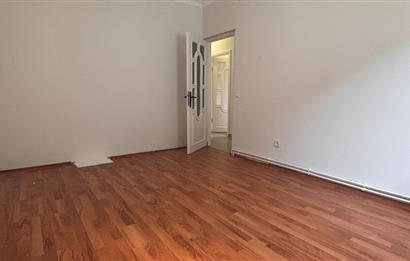 İstinye Boğaziçi Sitesi A Bloklarında Ara Kat 3+1 Kiralık Daire