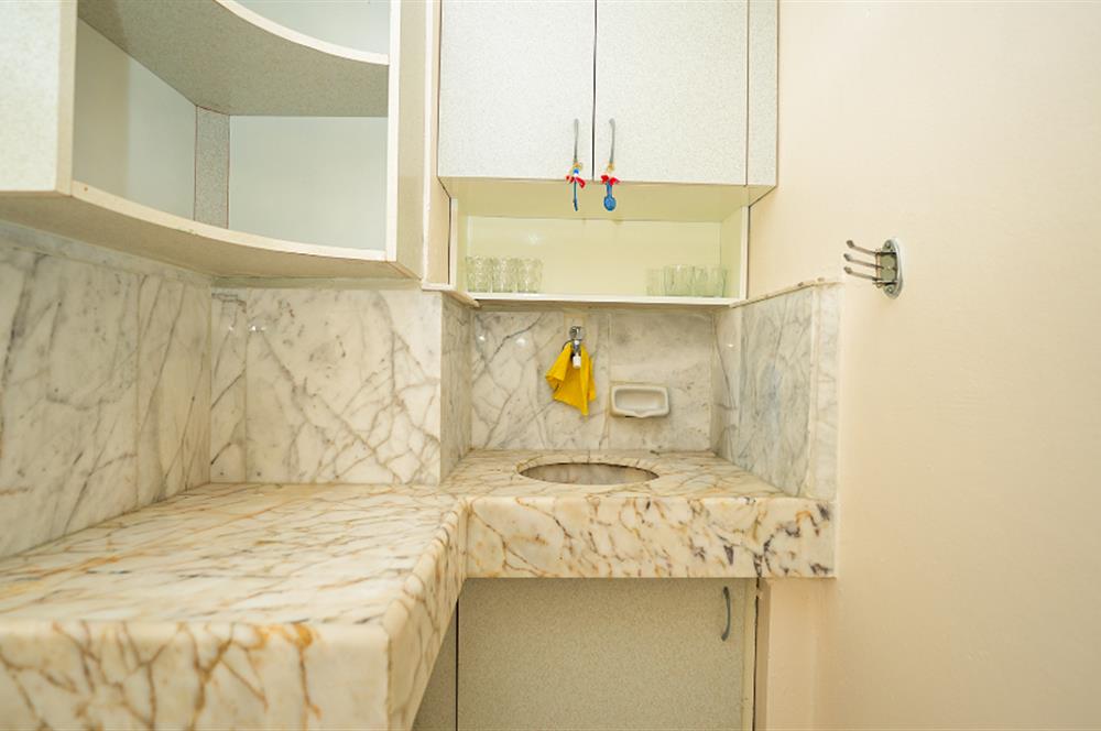 C21 Cius; Kumlada Deniz Manzaralı Eşyalı Satılık Daire