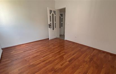 İstinye Boğaziçi Sitesi A Bloklarında Ara Kat 3+1 Kiralık Daire