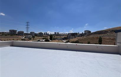 ÇAYYOLU ALACAATLI’DA CADDE CEPHELİ, ÇİFT TERASLI 200 m² PRESTİJLİ KİRALIK İŞ YERİ
