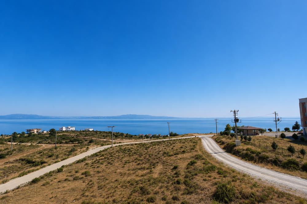 C21 Cius; Armutlu'da Deniz Manzaralı Geniş Teraslı Dubleks