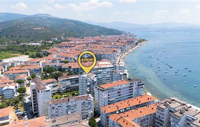 C21 Cius; Kumlada Deniz Manzaralı Eşyalı Satılık Daire