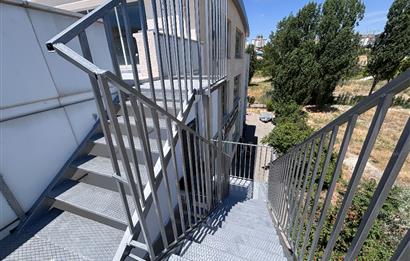 ÇAYYOLU ALACAATLI’DA CADDE CEPHELİ, ÇİFT TERASLI 200 m² PRESTİJLİ KİRALIK İŞ YERİ
