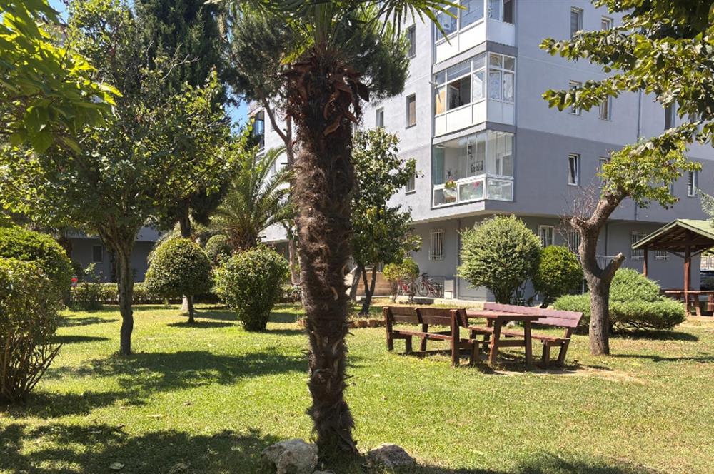 İstinye Boğaziçi Sitesi A Bloklarında Ara Kat 3+1 Kiralık Daire
