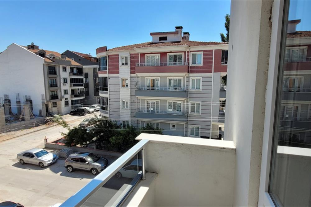 CENTURY21 BAL'DAN PLEVNE MAHALLESİNDE KİRALIK EŞYALI 1*1 DAİRE