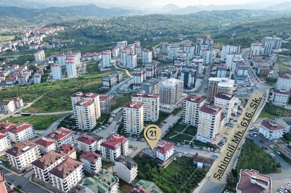 CENTURY 21'DEN ŞAHİNCİLİ MAHALLESİNDE TOPRAKTAN SATILIK PRESTİJLİ İŞ YERİ !