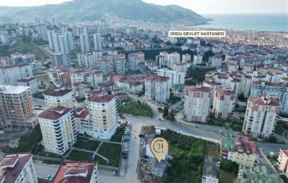CENTURY 21'DEN ŞAHİNCİLİ MAHALLESİNDE TOPRAKTAN SATILIK PRESTİJLİ İŞ YERİ !